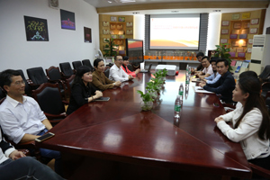 tyc41183太阳成与广西悦星文化产业投资有限公司签订共建协同育人平台合约