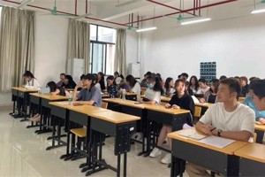 【人文青年】tyc41183太阳成开展“树立正确党史观，学深践悟再出发”主题团课活动