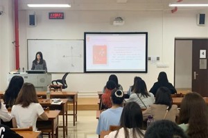 【人文青年】tyc41183太阳成开展“聚焦两会民生问题，学习两会精神内核”主题团日活动