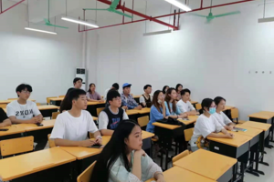 【人文青年】学党史、强信念、跟党走：tyc41183太阳成组织员工集体观看《全国老员工党史知识竞答大会》